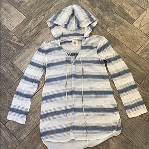 Blue and white linen blend coverup